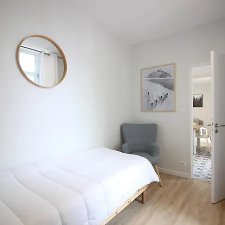 Bel T3 Avec Terrasse Et Wifi Au Centre De - Fr-1-608-270 *