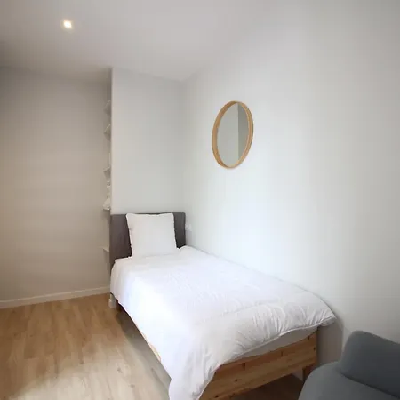 Bel T3 Avec Terrasse Et Wifi Au Centre De - Fr-1-608-270 * La Bourboule