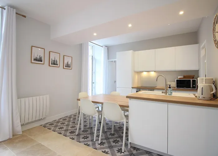 Bel T3 Rénové Avec Terrasse Et Wifi, Centre La Bourboule, Proche Thermes, Max 5 Pers - Fr-1-608-270 Appartement La Bourboule